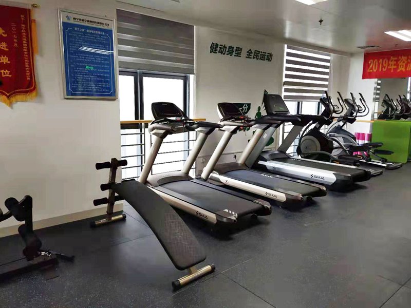 企事业单位健身房器材,单位职工健身房器材-广西球王会体育健身器材有限公司